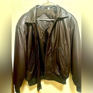 Preston and York Vintage Genuine Leather Jacket.